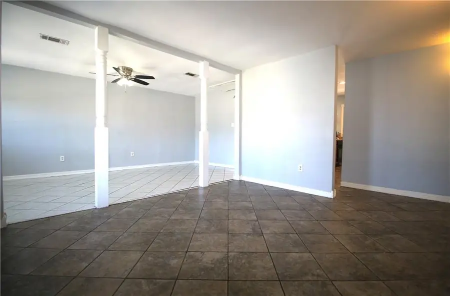 2836 Glenbrook Drive, Gretna, LA 70056 - #3