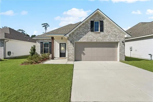 11305 Clover Knoll Drive, Covington, LA 70433