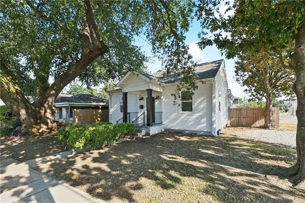 3401 W Metairie South Avenue, Metairie, LA 70001
