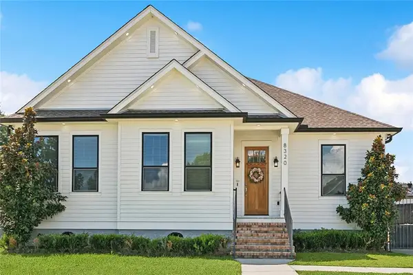 8320 Prince Drive, Chalmette, LA 70043