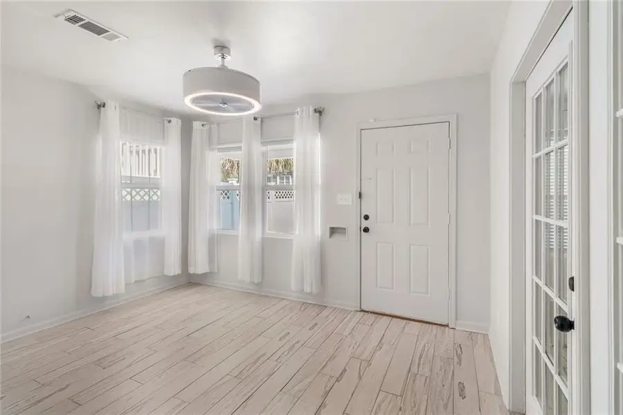 2418 New York Street, New Orleans, LA 70122 - Image #2