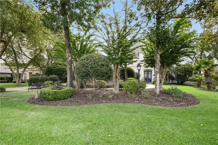 1373 Rue Beauvais, Mandeville, LA 70471 - Image #2