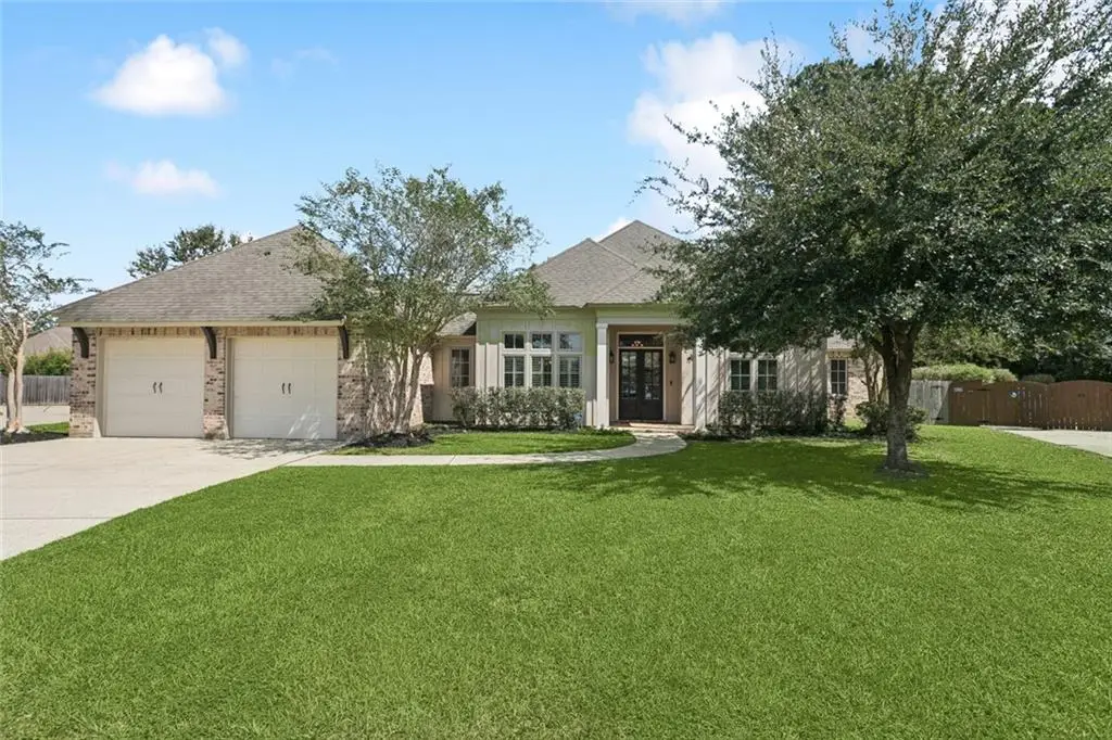 209 Chateau De Brie, Mandeville, LA 70471 - #1
