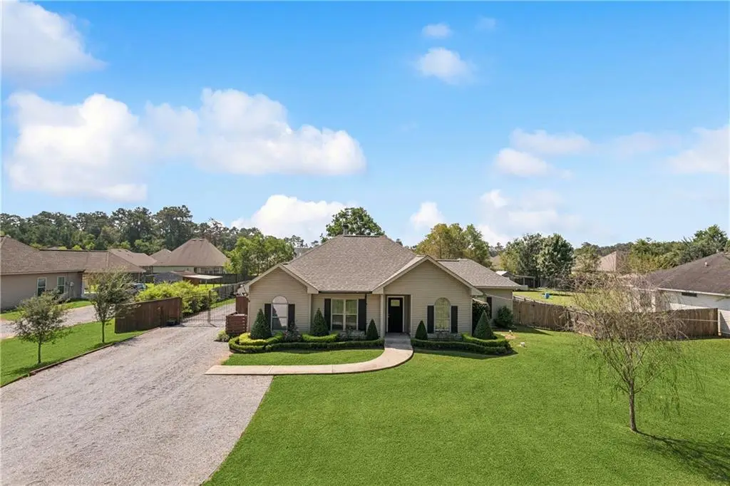 16518 Mp Planche Road, Covington, LA 70435 - Image #1