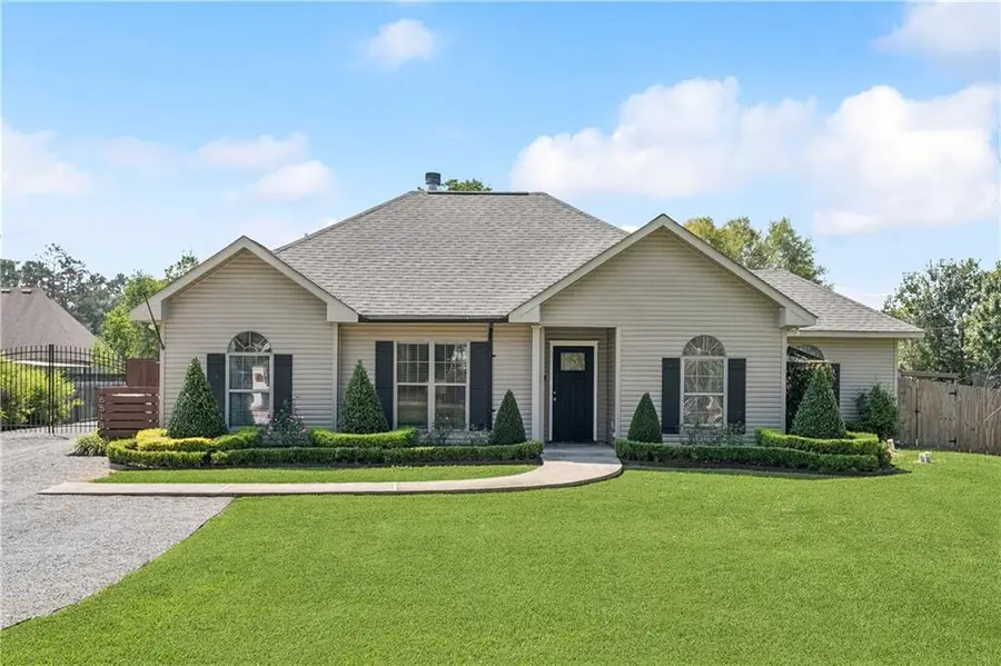 16518 Mp Planche Road, Covington, LA 70435 - Image #2