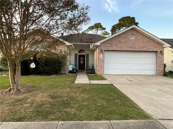 2508 Delta Pointe Drive, Marrero, LA 70072