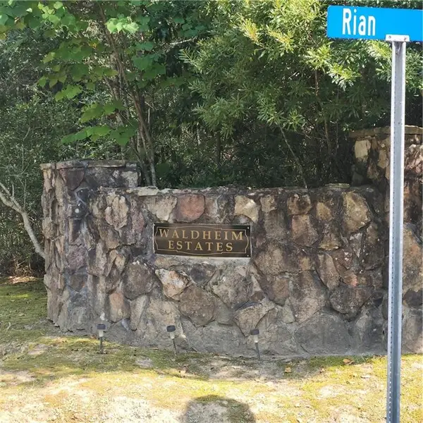 Rian Drive, Covington, LA 70435