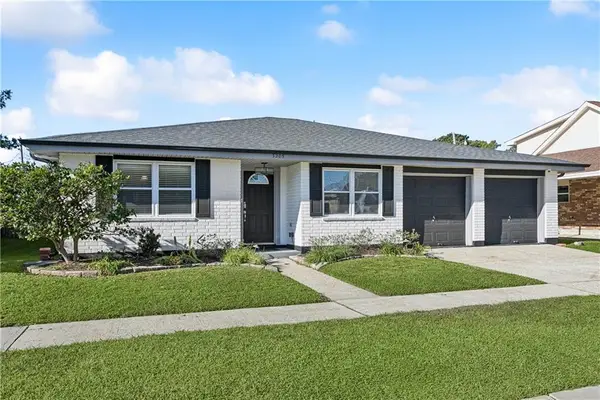 3205 Lake Trail Drive, Metairie, LA 70003