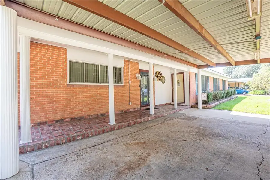 5627 W Circle Drive, Alexandria, LA 71301 - #3