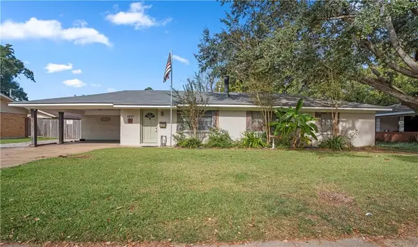 1907 Plantation Drive, Alexandria, LA 71303