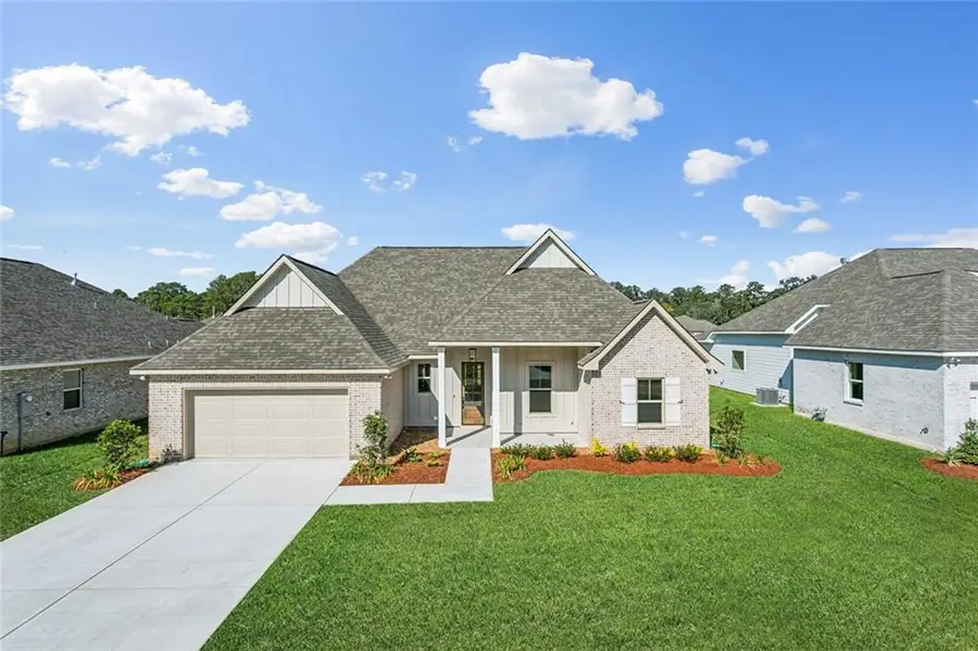 72665 Robindale Drive, Covington, LA 70435 - Image #2