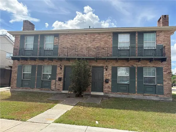 1930 32 Allen Toussaint Boulevard, New Orleans, LA 70122