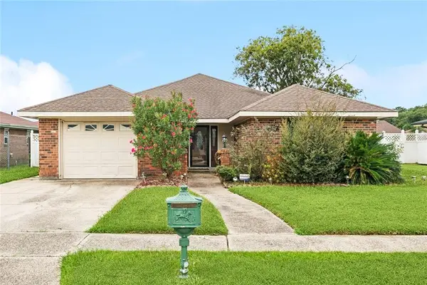 7830 Wave Drive, New Orleans, LA 70128