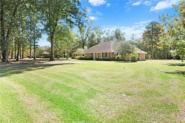 41186 Rue Maison, Ponchatoula, LA 70454