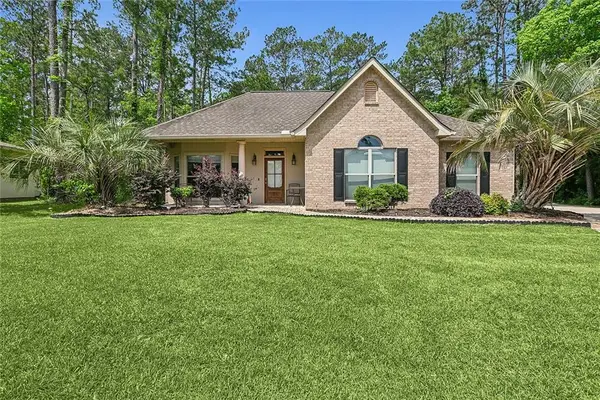 13316 Riverlake Drive, Covington, LA 70435