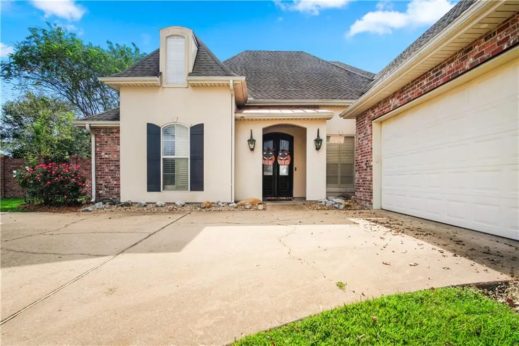 6513 Bayou Crossing Drive, Alexandria, LA 71303 - #1