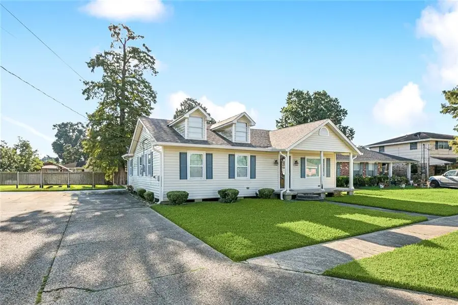 223 Grove Avenue, Metairie, LA 70003 - Image #2