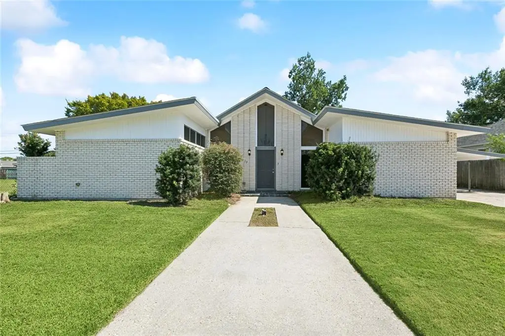 2437 Charles Drive, Chalmette, LA 70043 - #1