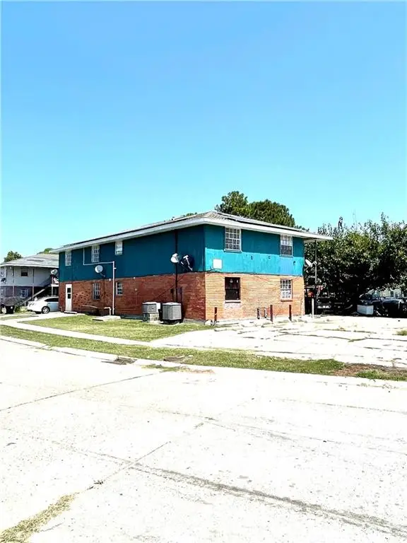 14449 55 Peltier Drive, New Orleans, LA 70129 - #2