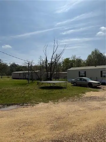 207 & 217 W Railroad Avenue, Independence, LA 70443 - Image #2