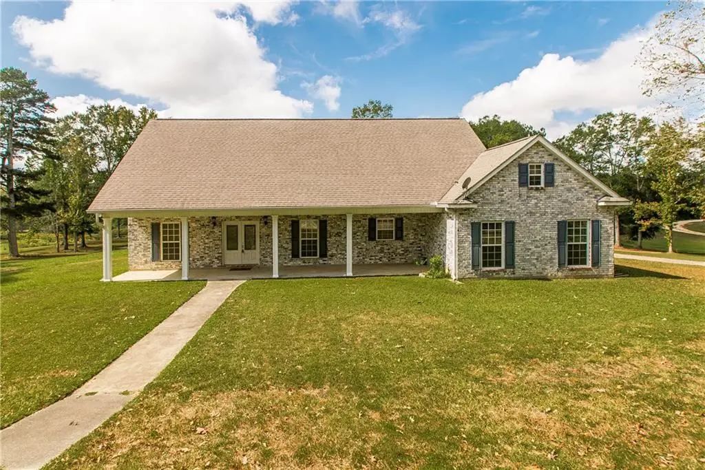 29 E Twin Oaks Lane, Carriere, MS 39426 - Image #1