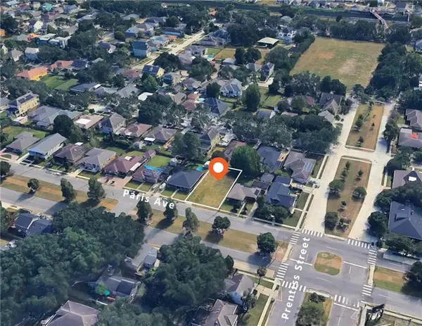 5719 Paris Avenue, New Orleans, LA 70122