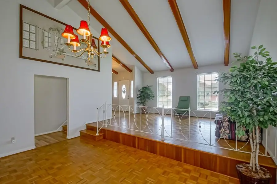 136 Linda Court, Gretna, LA 70053 - Image #2