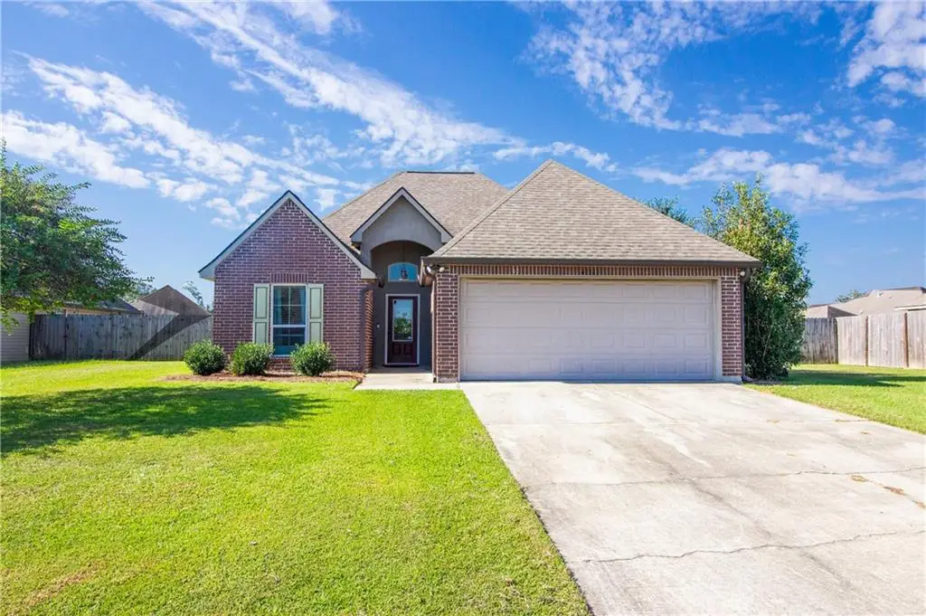 42365 Pebblestone Avenue, Prairieville, LA 70769 - Image #1