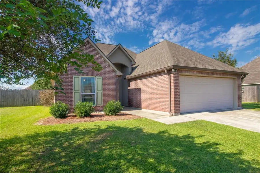 42365 Pebblestone Avenue, Prairieville, LA 70769 - Image #3