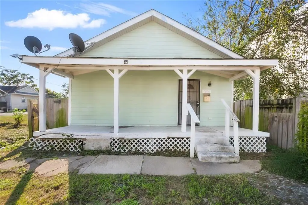 2604 S Dorgenois Street, New Orleans, LA 70125 - Image #1