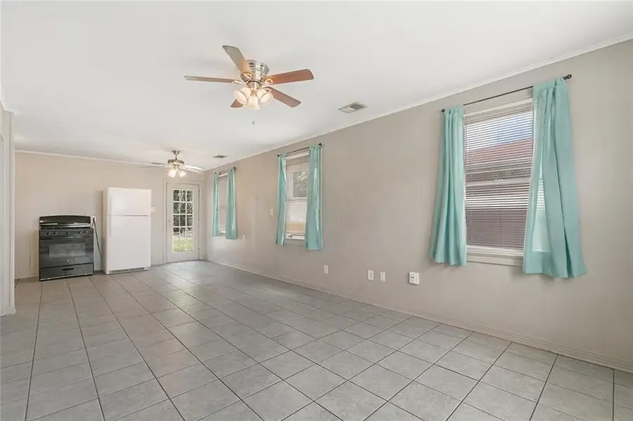 52 Creagan Avenue, Gretna, LA 70053 - Image #2