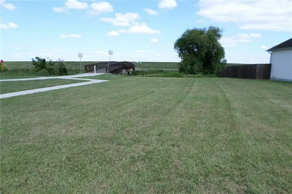 Florida Street, Meraux, LA 70043