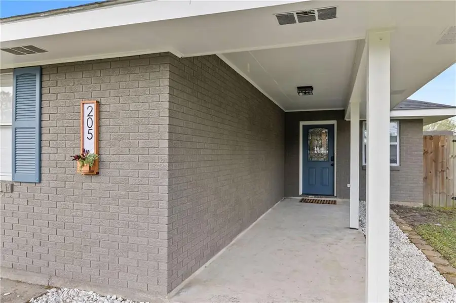 205 S 2nd Street, Ponchatoula, LA 70454 - Image #3