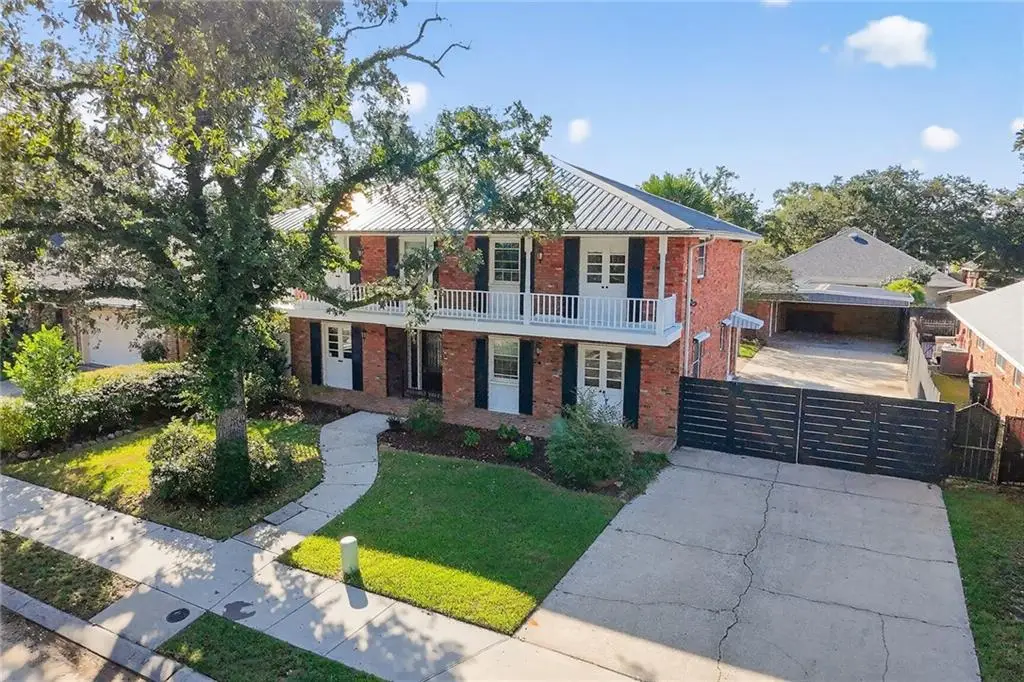 2324 Oriole Street, New Orleans, LA 70122 - Image #1