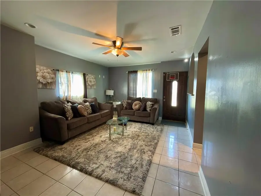 4527 Cerise Avenue, New Orleans, LA 70127 - Image #3