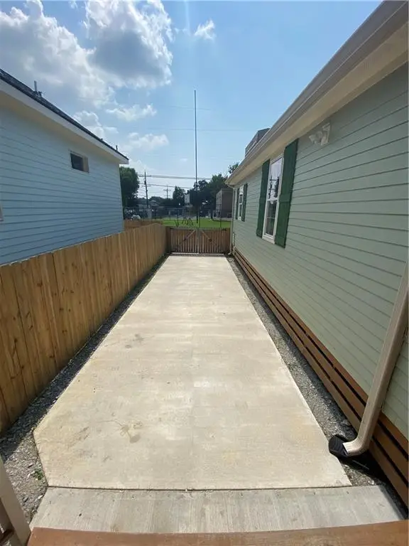 2505 Arts Street, New Orleans, LA 70117 - Image #3