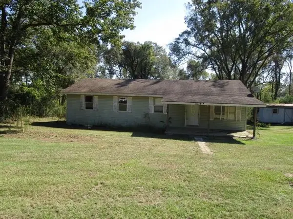 6701 Hwy 8, Bentley, LA 71407