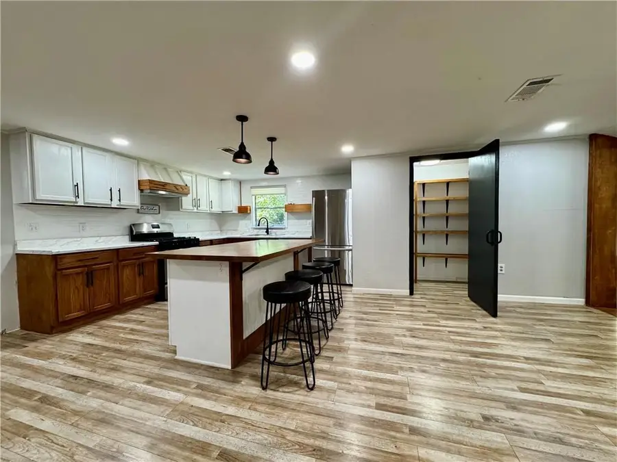 208 Frontier Avenue, Natchitoches, LA 71457 - #3