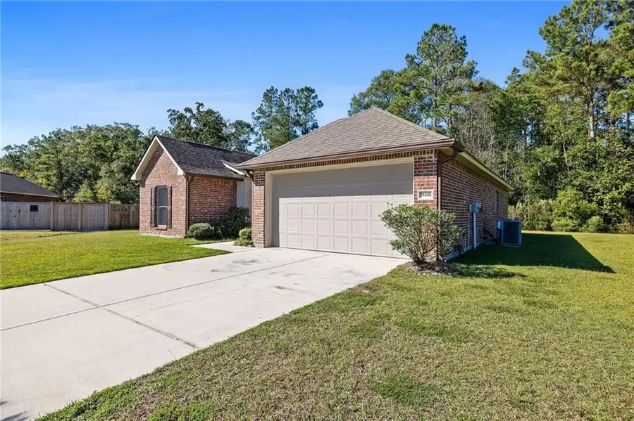 39488 Saint Louis Court, Ponchatoula, LA 70454 - #2