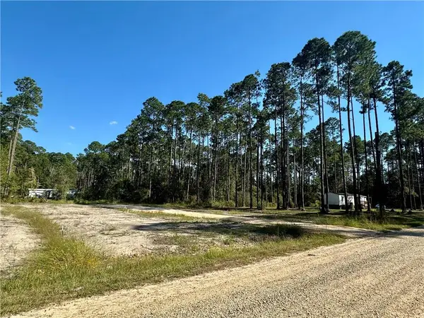 73048 Hook Street, Abita Springs, LA 70420