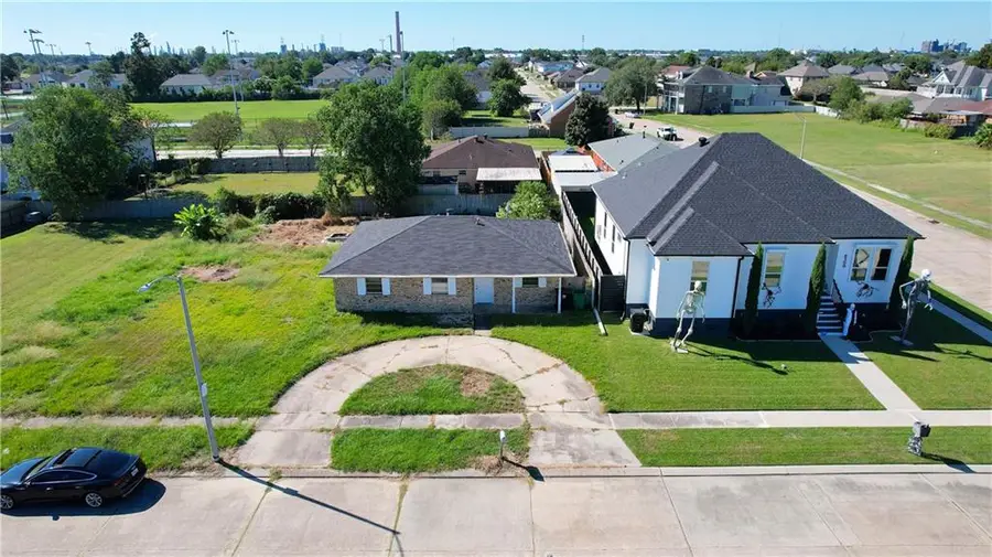 8504 Squadron Drive, Chalmette, LA 70043 - Image #2
