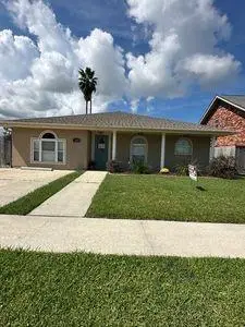 3024 Corinne Drive, Chalmette, LA 70043 - Image #1