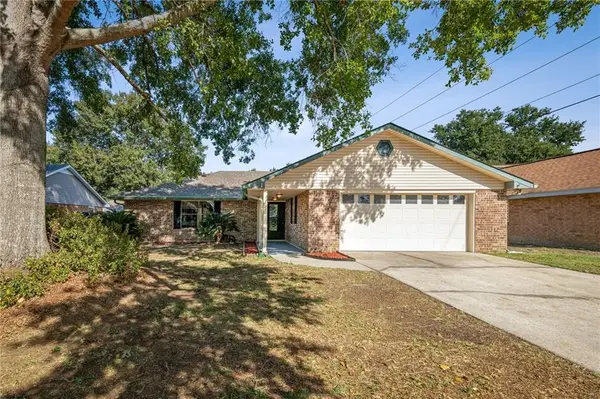 232 Lake Village Boulevard, Slidell, LA 70461