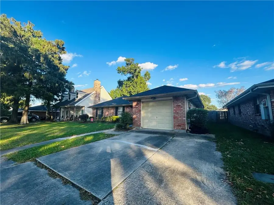 329 Longview Drive, Destrehan, LA 70047 - Image #2