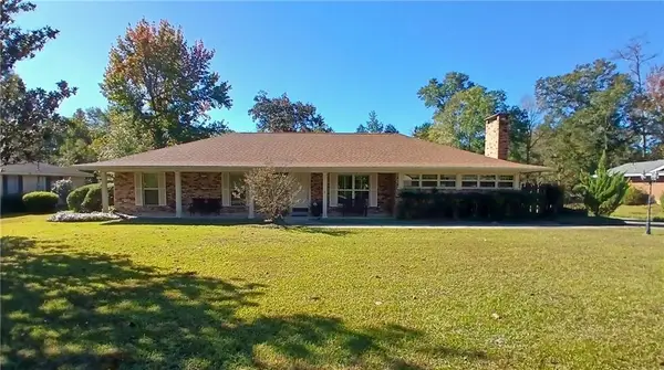 1306 Military Road, Bogalusa, LA 70427