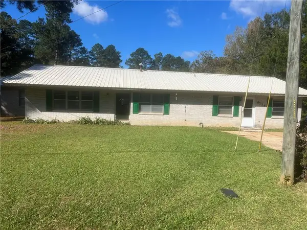 6236 Clark Circle, Pineville, LA 71360