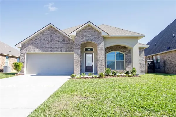 253 E Lake Drive, Slidell, LA 70461