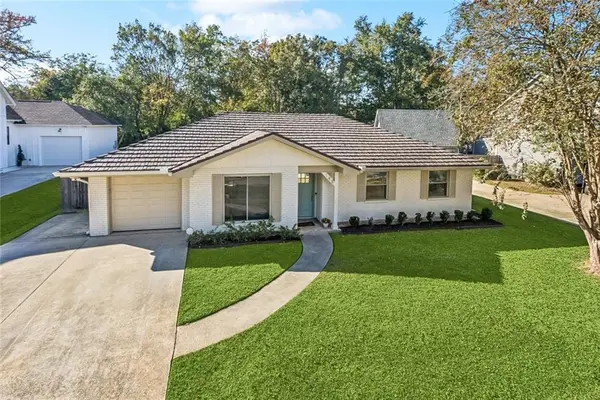 148 Cindy Lou Place, Mandeville, LA 70448