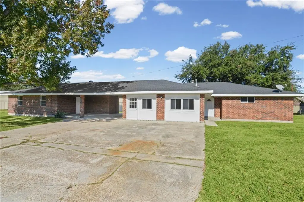8620 Louisiana 23 Highway, Belle Chasse, LA 70037 - #1