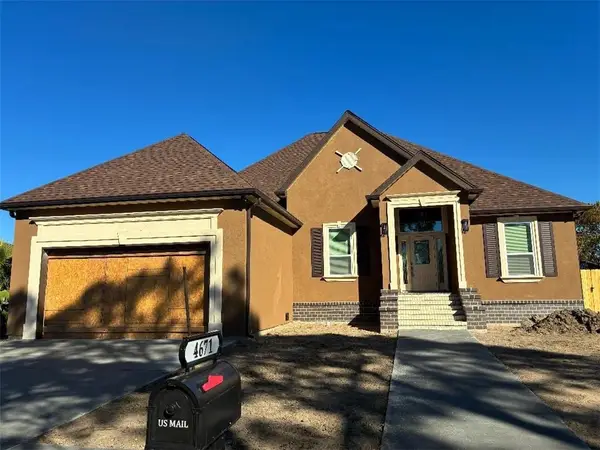 4671 Perelli Drive, New Orleans, LA 70127